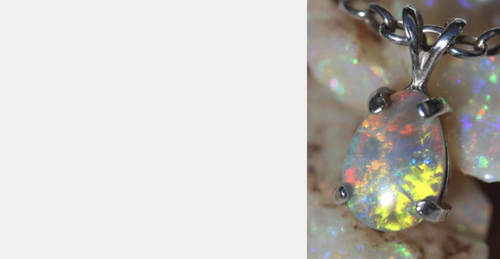 Crystal multi-coloured opal pendant